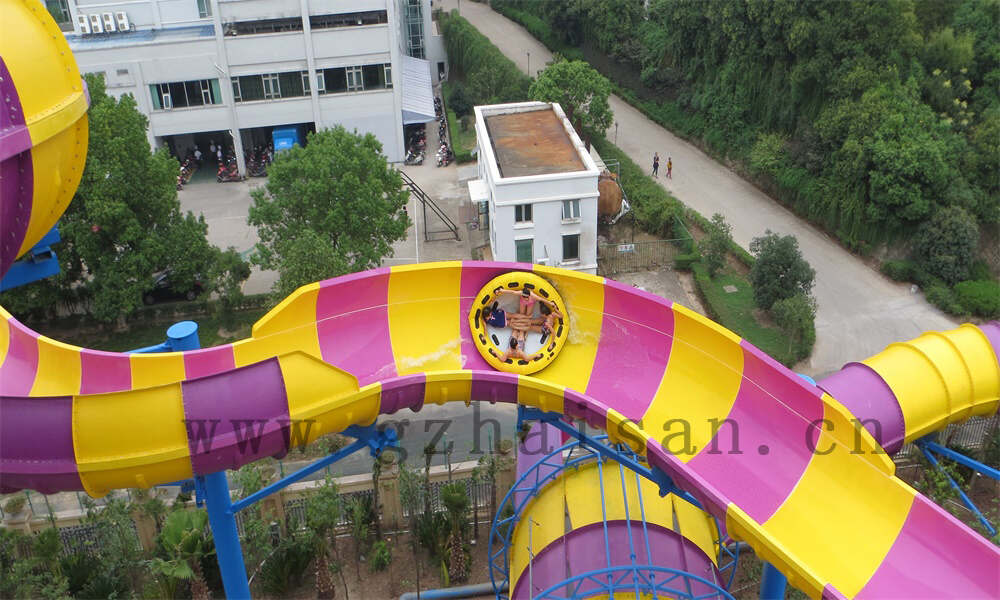 巧用水上乐园设备搭配，打造受欢迎的园子