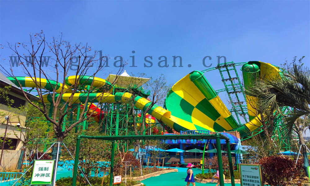 户外水上游乐设备大赏：探险与乐趣无限